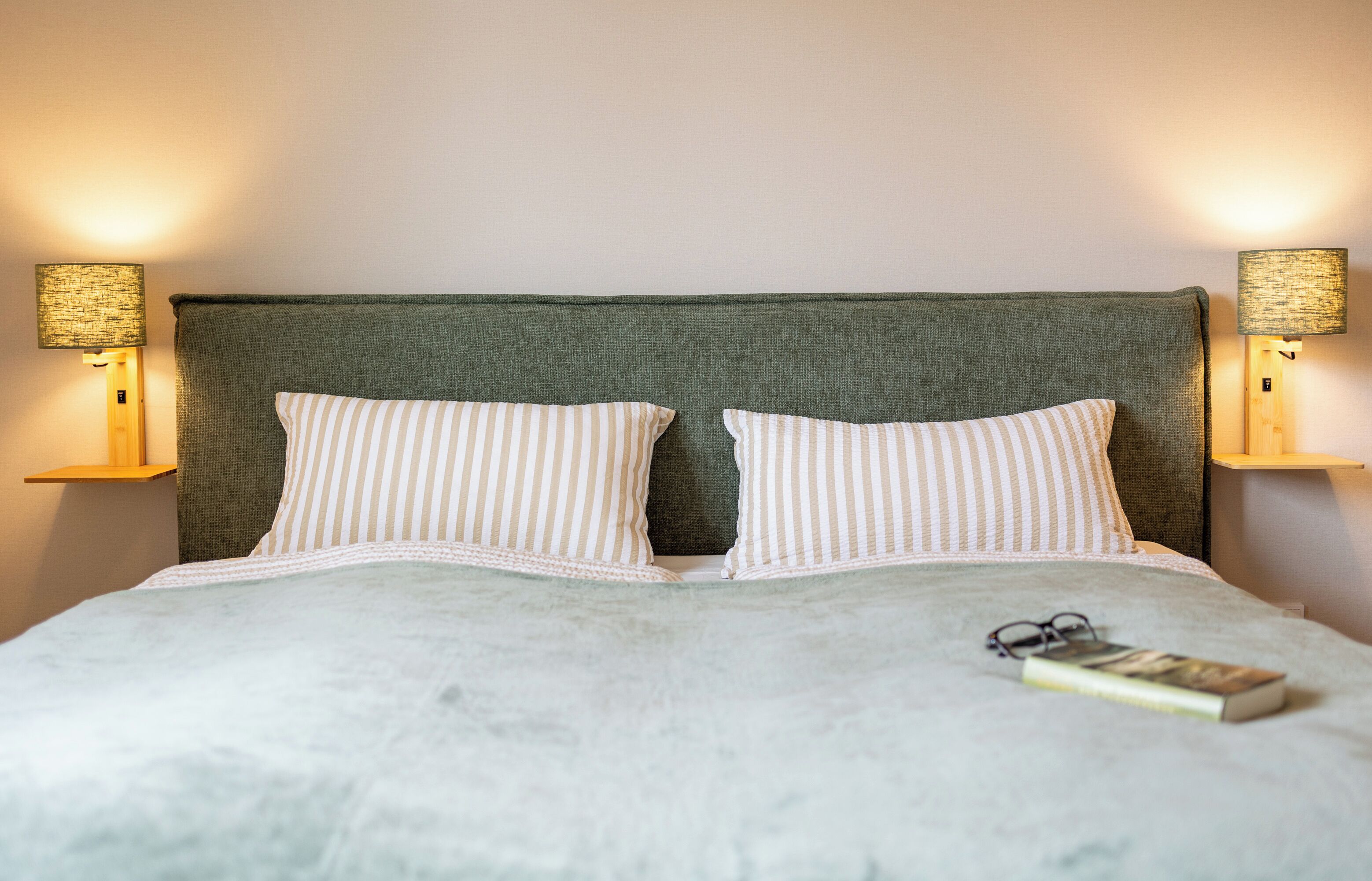 2 bedrooms, iron/ironing board, free WiFi