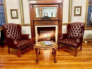 Interior - Graskop Hotel (Cape Town)