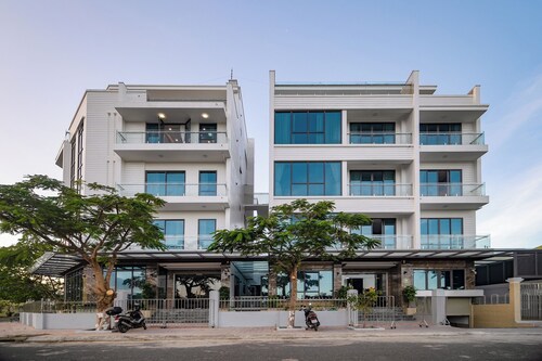 Adam Hotel and Apartment Nha Trang