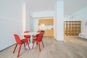 Condo | Dining - Casa Stadera - Metro Abbiategrasso (Milano)
