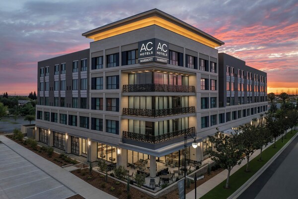 Ac Hotels By Marriott Sacramento Folsom - Folsom, CA