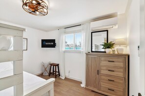 2 bedrooms, iron/ironing board, free WiFi, bed sheets - Beach Block 2BR Condo • 2-Min Walk to Beach & Boardwalk (Ocean City)