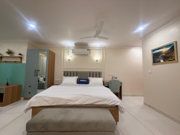 Standard Studio - Gauraiya (Dehradun)