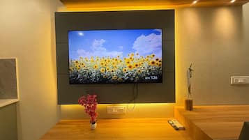 Standard Studio | Interior