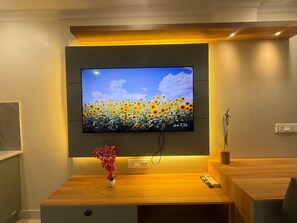 Standard Studio | Bahagian dalam