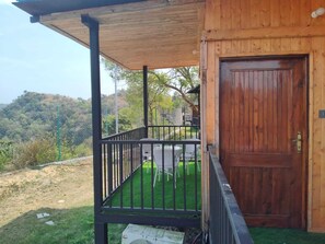 Habitación doble, vista al lago | Áreas de la propiedad