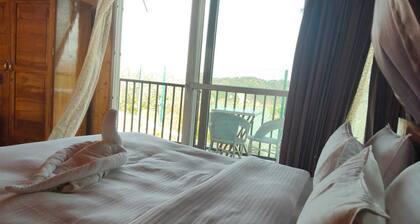 Thorn Kitchen &Hideaways