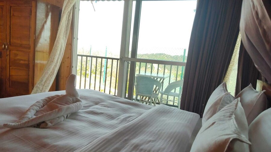 Thorn Kitchen &Hideaways
