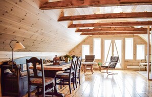 Dining - Beach front home in Hovland with sauna (Hovland)