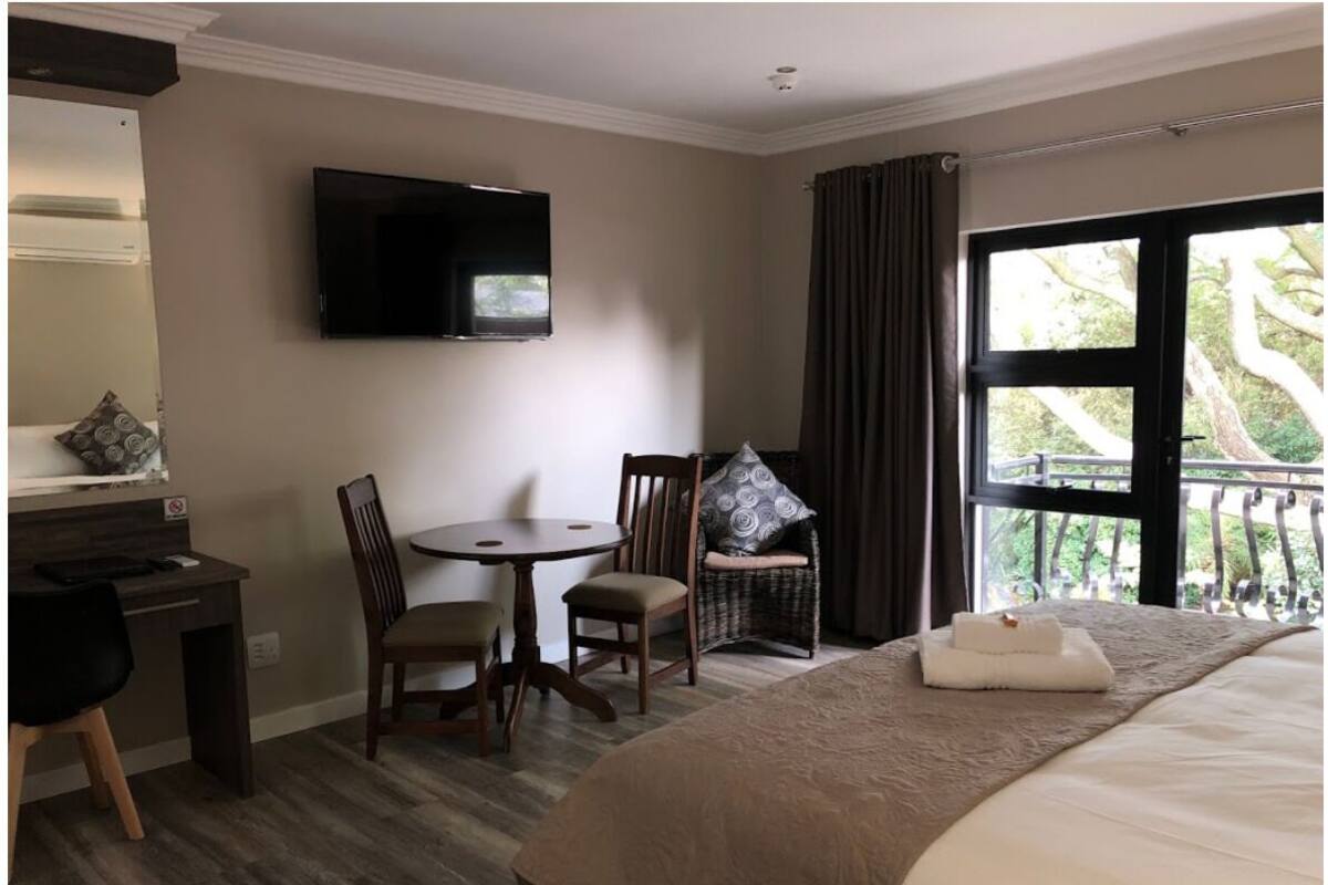 Luxury-Suite, Gartenblick, zum Garten hin