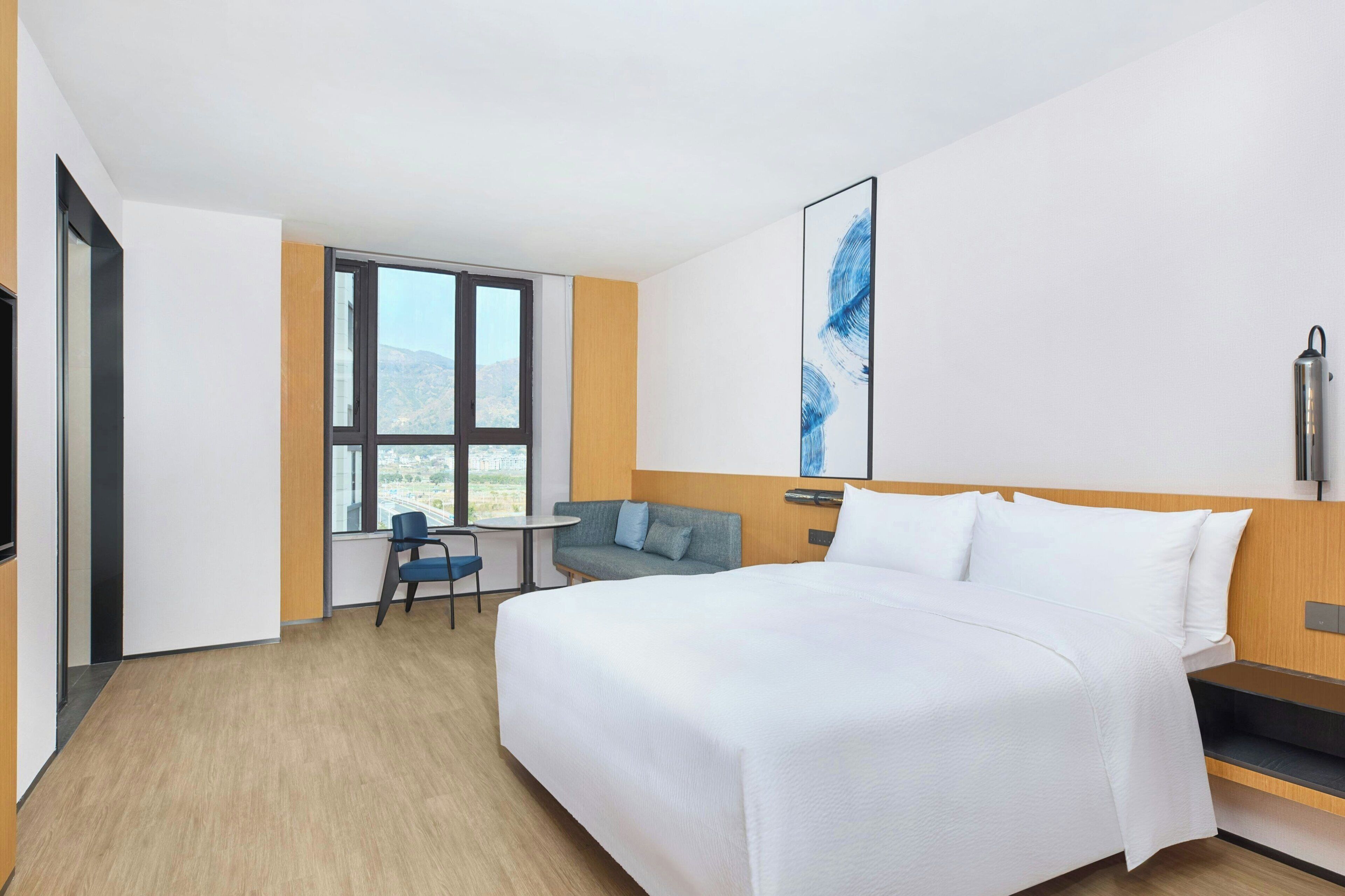 Comfort-Zimmer, 1 King-Bett, Stadtblick, Eckzimmer