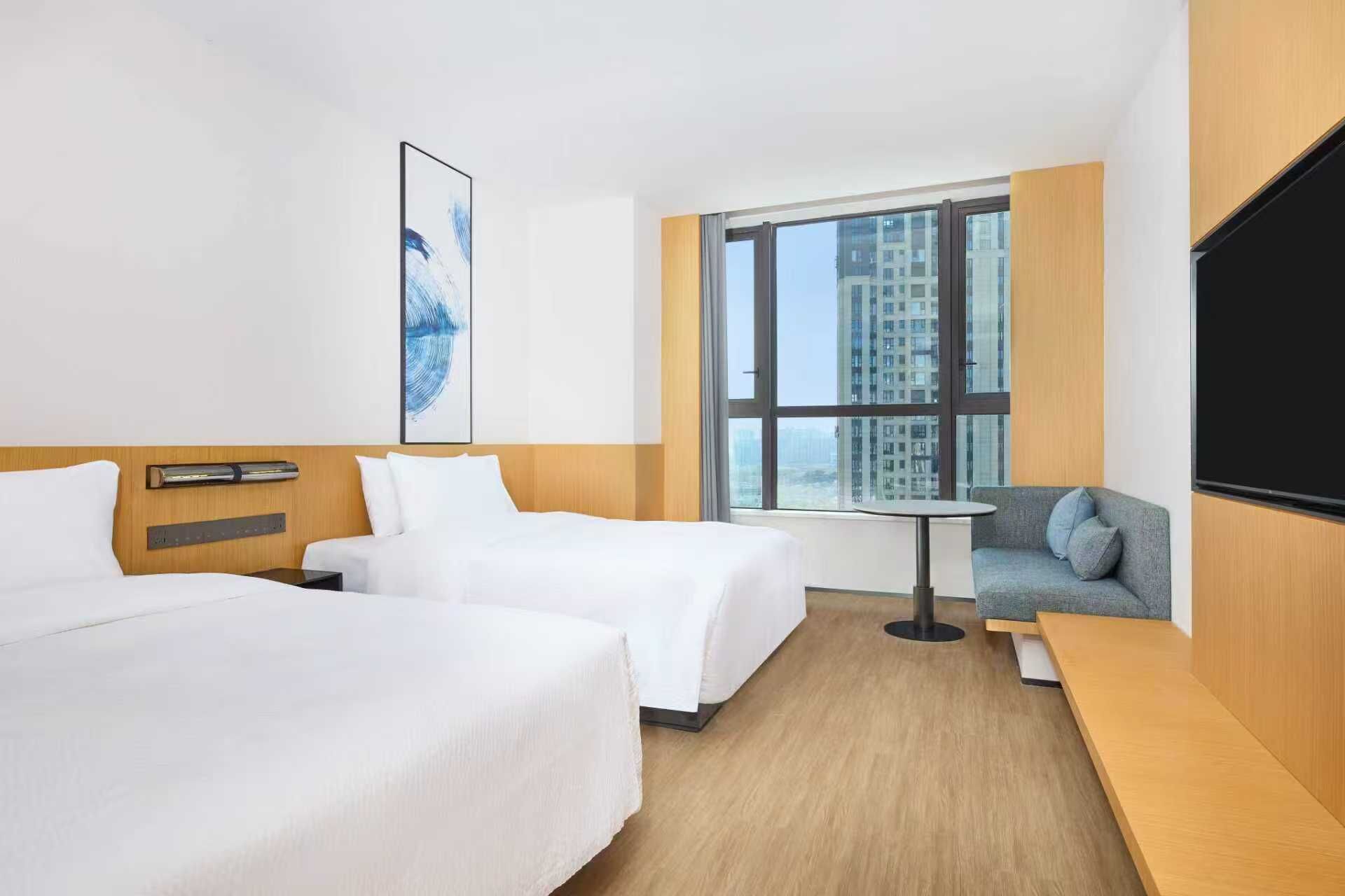 Premium Room, 2 Double Beds, Partial Sea View | Free WiFi