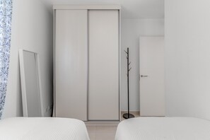 2 Schlafzimmer, Bügeleisen/Bügelbrett, WLAN, Bettwäsche