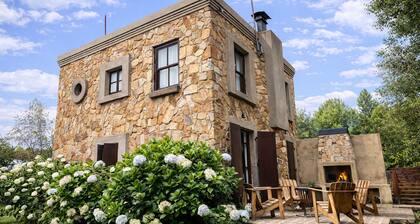 Delightful 2-bedroom cottage in quaint Dullstroom getaway