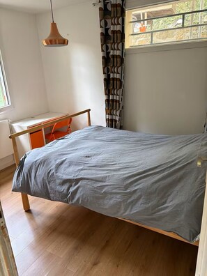 Room - Vrbo Property (Lyon)