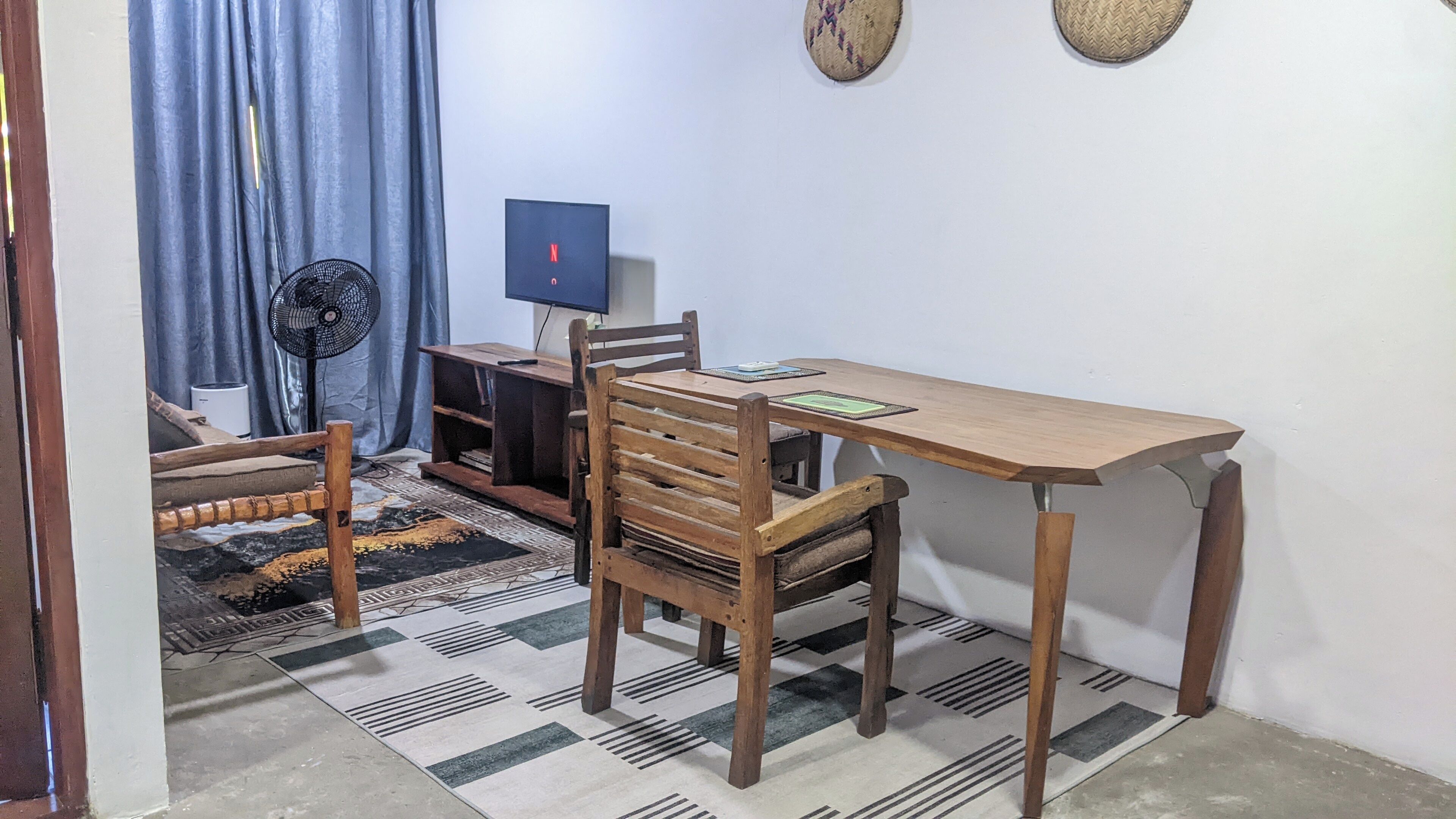 Apartment, 1 Bedroom, Accessible, City View | Dining