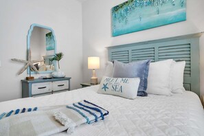 Room - Palm Tree Paradise 30A by Stay on 30a (Inlet Beach)