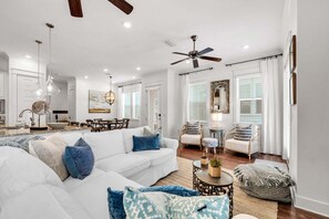 Living area - Palm Tree Paradise 30A by Stay on 30a (Inlet Beach)