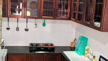 Apartment, 1 Bedroom, Accessible, City View | Interior