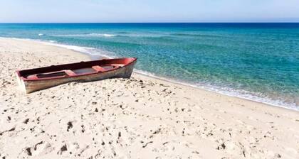 Charming semi-detached villa near the beach