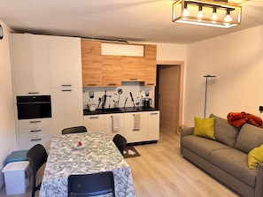 Interior - Apartment Dina with Shared Terrace and Wi-Fi (Santo Stefano di Cadore)