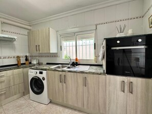 Comfort appartement, uitzicht op de stad | Privékeuken