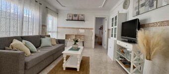 เอล เซร์โร เด วิลลาซุลตานา. เดิน 3 นาทีถึงชายหาด