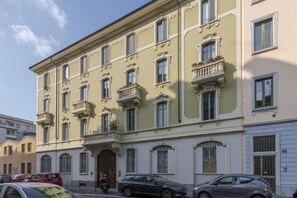Exterior - Pomponazzi, 19 - Two-room apartment in the Bocconi area (Milano)