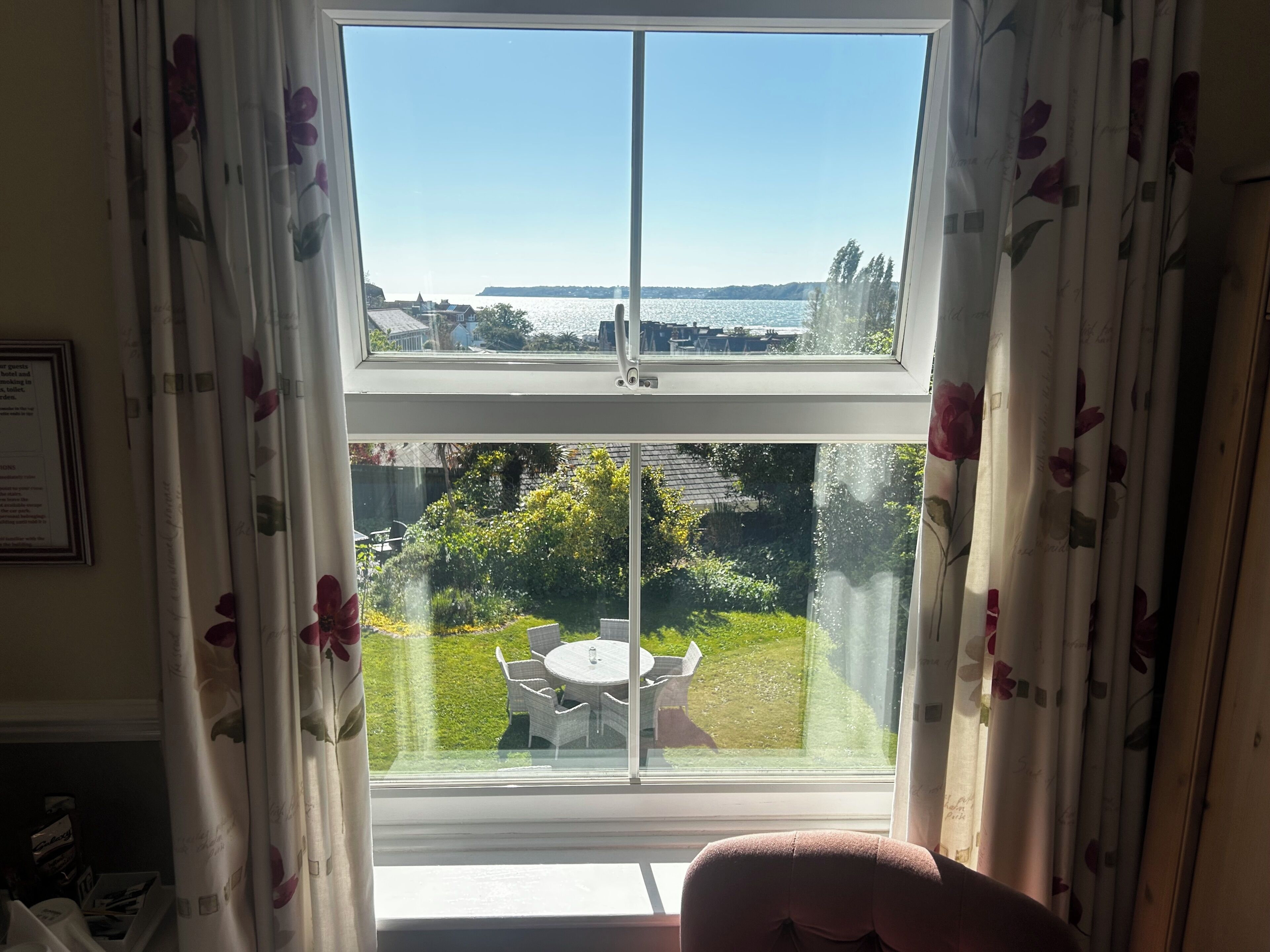 Double Room, Garden View | Interior