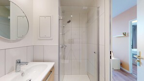 Bathroom - Coliving by UTDM (Huningue)