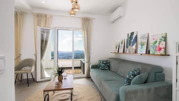 Comfort-Apartment, Meerblick | Wohnbereich