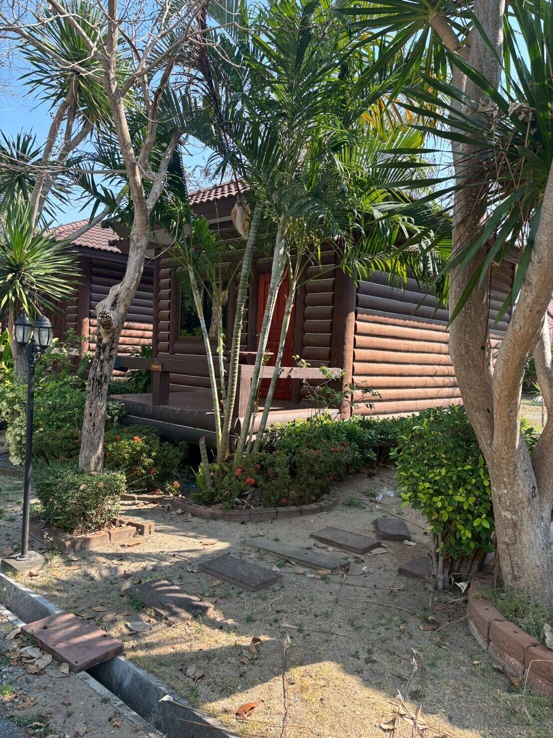 บริเวณภายนอก