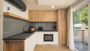 茶具/咖啡用具、冰箱、炉灶、洗碗机