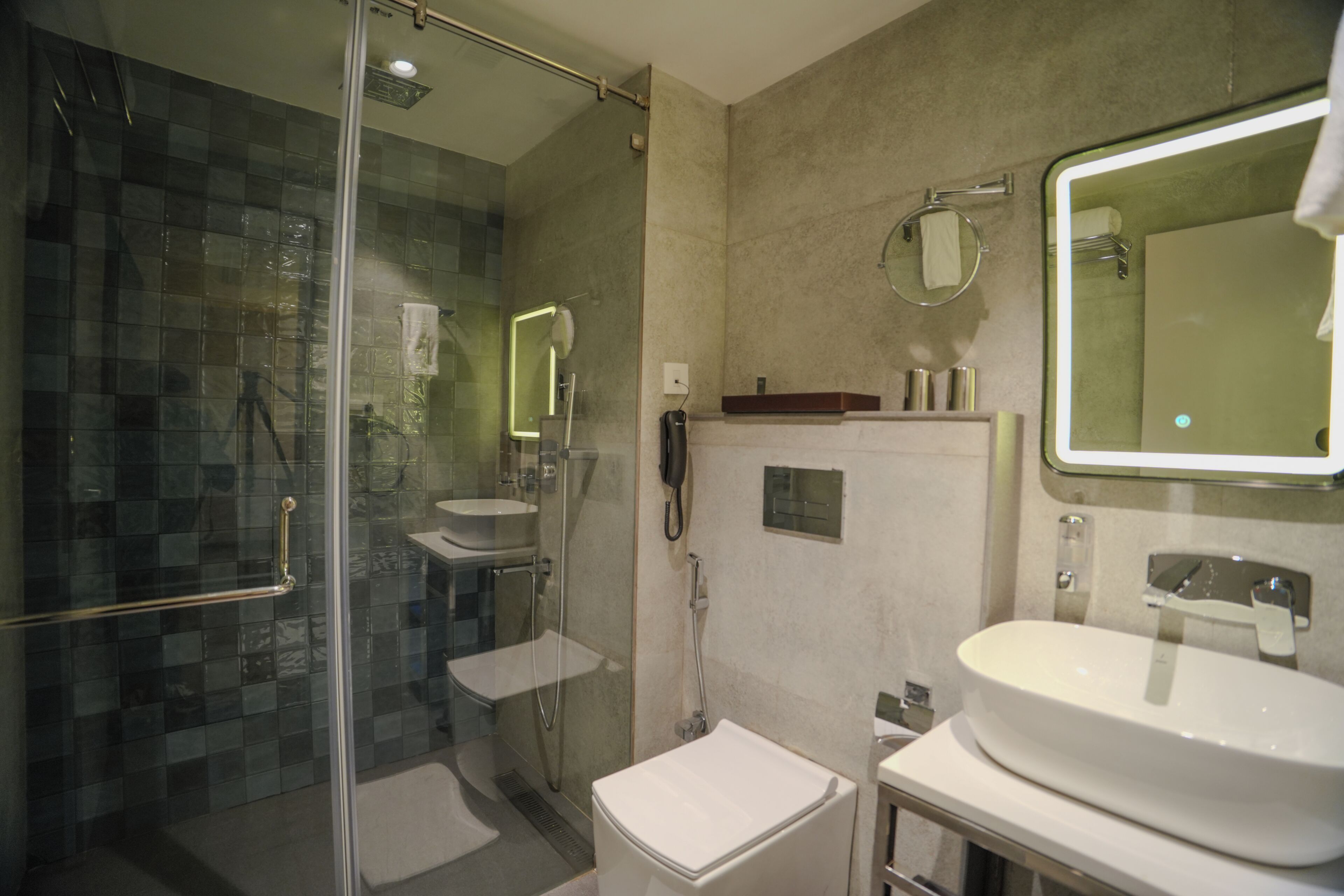 Zone Twin | Bathroom