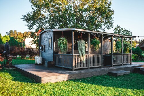 Cozy, private 2-bedroom cabin in wonderful Aluksne, right near the Aluksne lake.