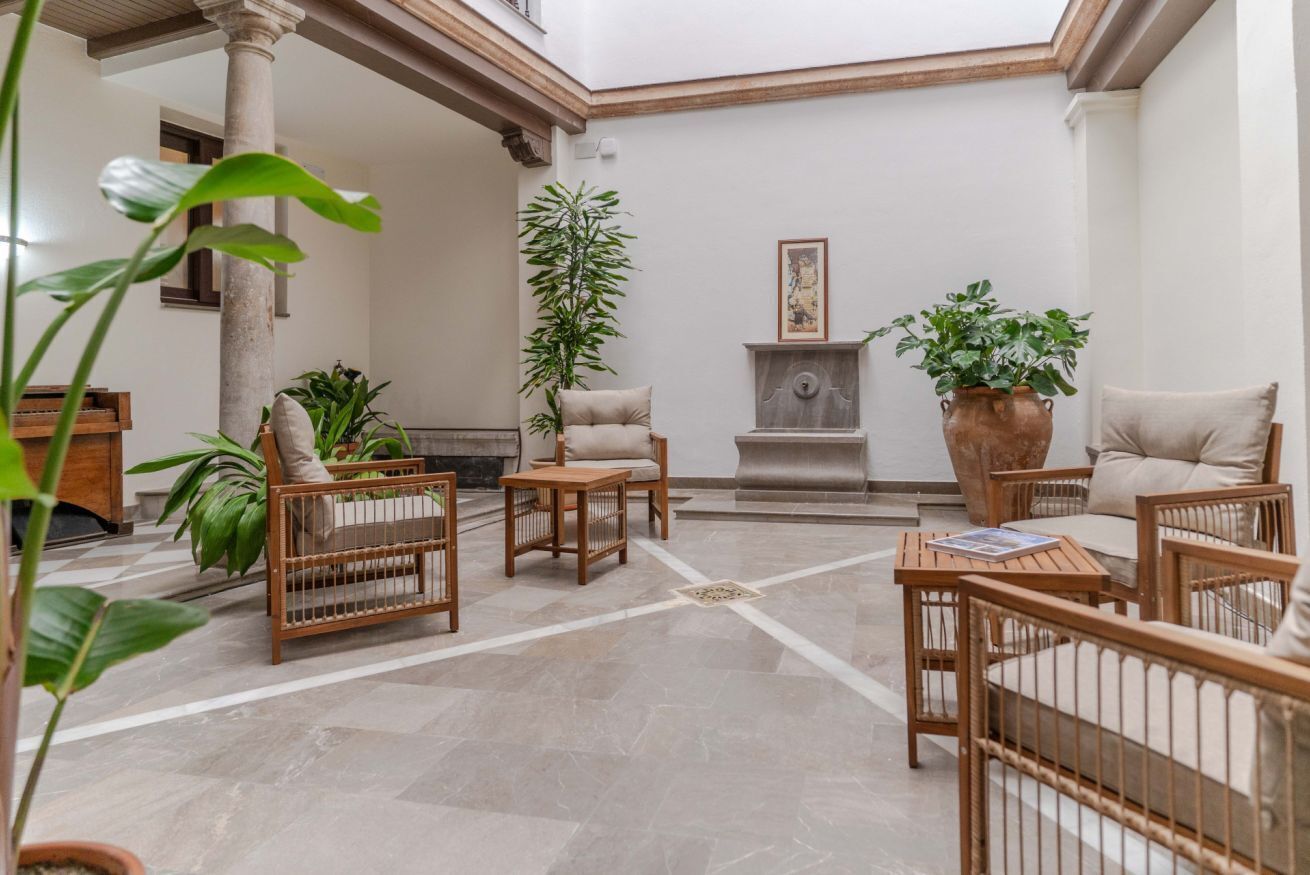 Generalife Suite · Modern With Private Terrace - Granada