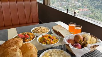 تناول الطعام