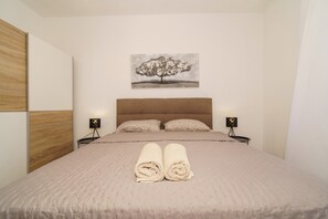 1 chambre, Wi-Fi gratuit, draps fournis