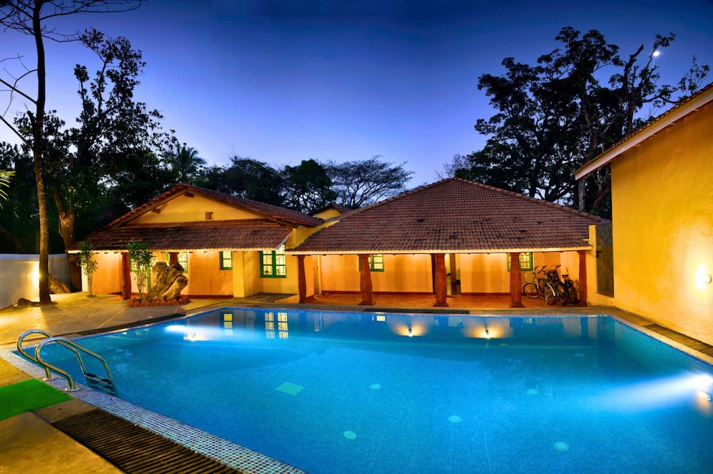 ELIVAAS Terra Rosa 4 BHK Villa With Pool