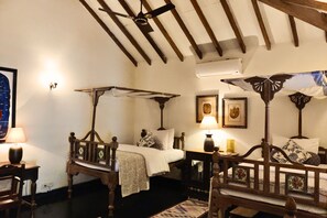 Luxury Villa, Garden View | Iron/ironing board, free WiFi - ELIVAAS Terra Rosa 4 BHK Villa With Pool (Chorao)