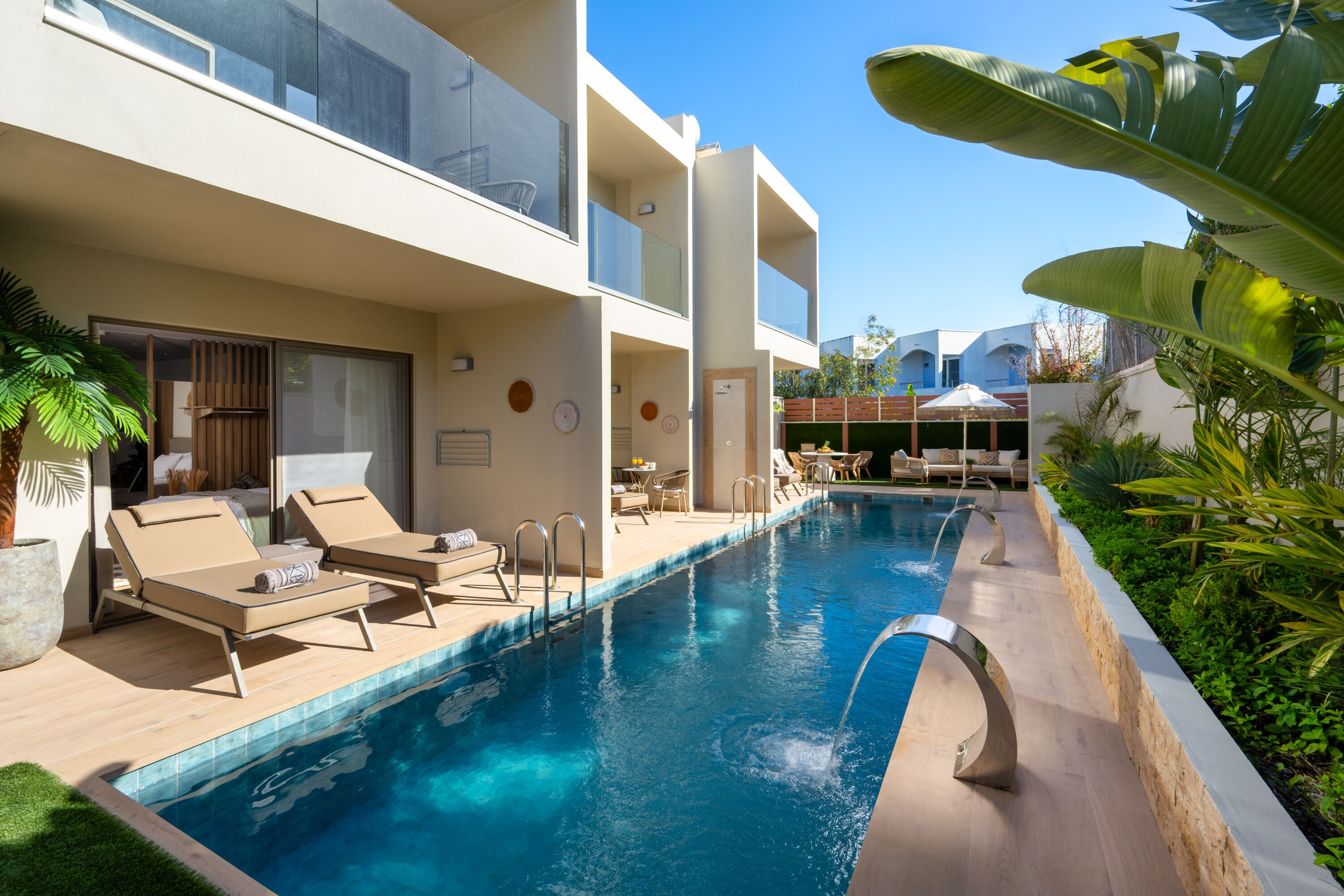 Suite de lujo, vistas a la piscina | Terraza o patio
