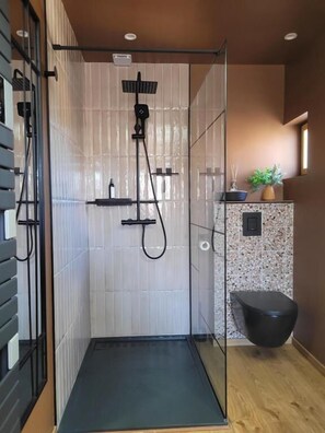 Comfort Room | Bathroom