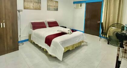 Room-lens Staycation Dwnstrs 1bdr 1BR K