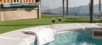 Villa « Camarassa » avec vue sur la mer, Wi-Fi et climatisation