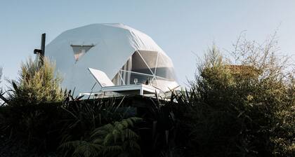 Isolated Dome Ideal for a Romantic Getaway in Rangiriri, New Zealand