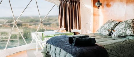 1 habitación y ropa de cama