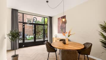 Dineren