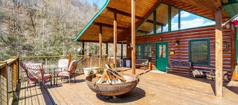 Avalon Woods Riverfront Retreat