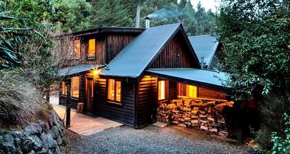 Unique Off-Grid Little River Accommodation Ideal for a South Island Getaway on the Banks Peninsula