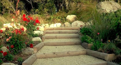 Nature-Inspired Accommodation near the Beach in Hokitika Gorge, New Zealand